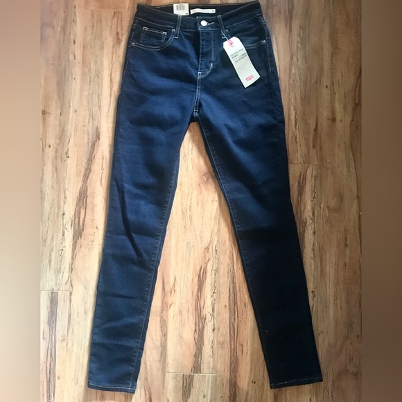 Levi's Denim - Levi’s 721 High Rise Skinny